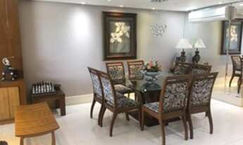 Imagem 6: Apartamento para venda possui 220 metros quadrados com 4 quartos em Praia do Pecado - Maca