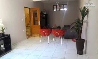 Imagem: Casa com 3 dormitórios à venda por R$