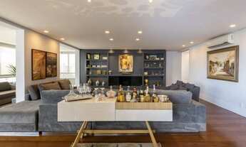 Imagem 4: Apartamento reformado, moderno, espaçoso, quatro suítes, mobiliado e reformado no coração