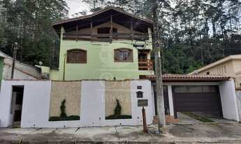 Imagem: Sobrado em Quarta Divisão - Ribeirão Pires