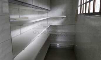 Imagem 7: Casa para aluguel e venda com 320 metros quadrados com 3 quartos