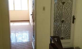 Imagem 2: Ap colado na Faculdade Celso Lisboa