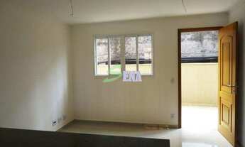 Imagem 5: Casa em Condomínio com 2 suítes e 3 vagas cobertas