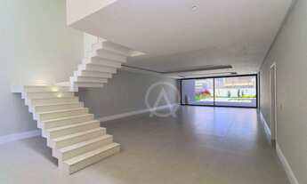 Imagem 4: Maravilhosa casa triplex com projeto contemporâneo de luxo localizada no condomínio Alphav