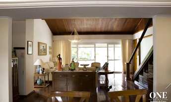 Imagem 2: PORTO ALEGRE - Casa Padrão - Auxiliadora