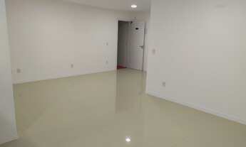 Imagem 7: Lindo Apartamento Garden com vista mar, semi-mobiliado com área privativa de 172m². Amplo