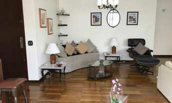 Imagem 4: Apartamento para venda, na quadra da praia no Gonzaga em Santos