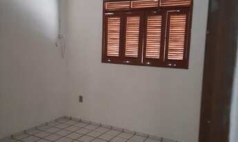 Imagem 2: LH Vendo casa em Jabaeté