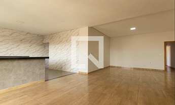 Imagem 2: Casa para Aluguel - Jardim Regina, 2 Quartos, 200 m2