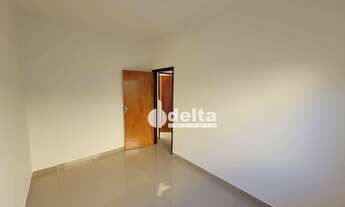 Imagem 5: Casa com 2 dormitórios para alugar, 66 m² por R$ 1.212/mês - Jardim Brasília - Uberlândia