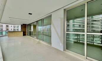 Imagem 3: Apartamento para venda tem 330 metros quadrados com 4 quartos