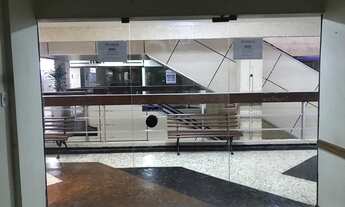 Imagem 5: Sala comercial, na galeria Vitrine de Ipanema próxima das estações do metrô Jardim de Alah