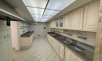 Imagem 7: Apartamento para venda possui 360 metros quadrados com 4 quartos em Copacabana - Rio de Ja