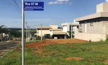 Imagem: Um belo lote no Grand Trianon em Anápolis