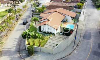 Imagem 4: Casa térrea possuindo 190 metros quadrados com 03 quartos no Glória - Joinville - SC