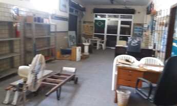 Imagem 3: Excelente casa na Av Recife, servindo para Loja/Depósito/Armazém, com 227 m2 útil, dois p