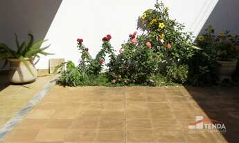 Imagem 3: Sobrado para venda tem 293 metros quadrados com 4 quartos em Santo Agostinho - Franca - SP