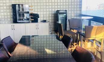 Imagem: Apartamento de frente para o mar, na região