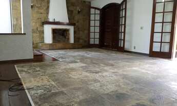 Imagem 7: Casa para venda possui 223 metros quadrados com 4 quartos em Carlos Guinle - Teresópolis