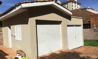 Imagem 6: Casa para venda possui 113 metros quadrados com 3 quartos em Passo da Areia - Porto Alegre