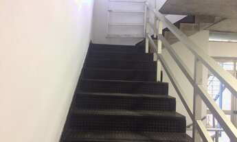 Imagem 3: Galpão/Depósito/Armazém para aluguel possui 8000 metros quadrados