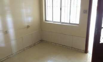 Imagem 7: Casa para aluguel possui 50 metros quadrados com 2 quartos em Pestana - Osasco - SP