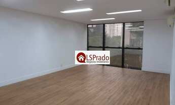 Imagem: Em frente ao Shop. Iguatemi, conjunto com