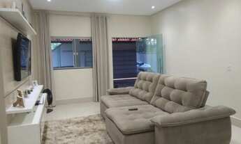 Imagem 5: Casa para venda possui 180 metros quadrados de área edificada e 300 metros de terreno