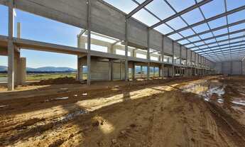 Imagem 6: Galpão/Depósito/Armazém 10.000 NOVO- plataforma 185 metros para docas