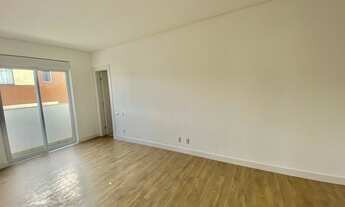 Imagem 7: Apartamento para venda possui 194 metros quadrados com 3 quartos em América - Joinville