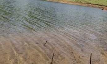 Imagem 3: Precisando de um terreno