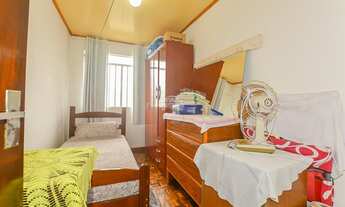 Imagem 7: Terreno de esquina com casa construída