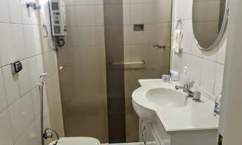 Imagem 7: Apartamento para venda tem 80 metros quadrados com 2 quartos em Lagoa - Rio de Janeiro - R