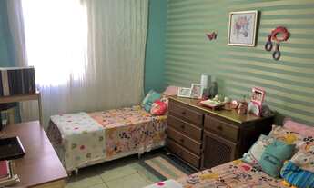 Imagem 2: Casa em Condomínio para Venda em Goiânia / GO no bairro Parque das Laranjeiras - 2152316