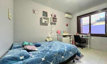 Imagem 4: Casa, 4 Dormitórios, 1 Suíte, 3 Banheiros, 1 Vaga, Piscina, Espaço Gourmet, Pátio, Pinheir