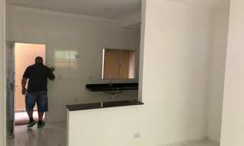 Imagem 2: Sobrado em Condomínio com 2 Dormitórios, Quintal e Garagem no Samambaia