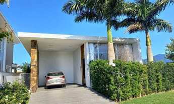 Imagem 1: CASA EM CONDOMÍNIO FECHADO NO CAMPECHE CHEIA DE ESTILO!