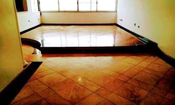 Imagem 2: Apartamento para aluguel e venda possui 437 metros quadrados com 4 quartos