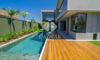 Imagem 5: Alphaville - Espetacular construção projeto por Duda Porto com acabamentos detalhados, pro