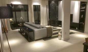 Imagem: Casa térrea moderna a dois minutos da praia