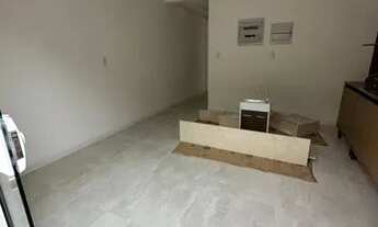 Imagem 3: Sobrado para venda possui 70 metros quadrados com 2 quartos em Areias - Camboriú - SC