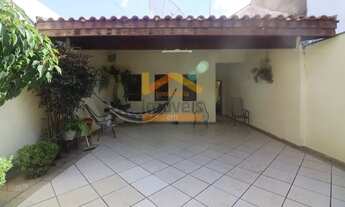 Imagem: AMERICANA - Casa Padrão - SANTA CRUZ