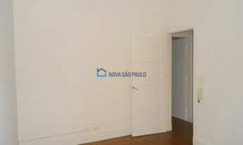 Imagem 2: Casa comercial disponível para locação na Santa Cecília