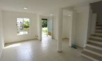 Imagem: Casa Andréia de canto com 3 dormitórios