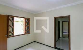 Imagem 5: Casa para Aluguel - Letícia, 3 Quartos, 220 m2