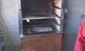 Imagem 2: Vendo ou troco Casa com 1 dormitório