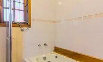 Imagem 2: Casa para venda possui 100 metros quadrados com 3 quartos em Portais (Polvilho) - Cajamar