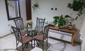 Imagem 4: Apartamento em Castelandia- 2 Qtos- 3 lances de escada- Todo novo- Vale apena conferir- Me