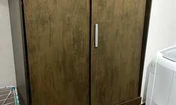 Imagem: Guarda roupa 400