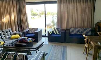 Imagem 6: Imóvel de 330 m2 com 5 suítes e vista para o lago no Condomínio Malibu